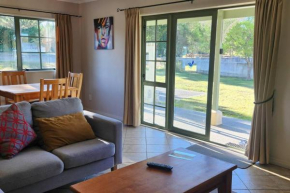 Pinegrove Cottages - unit1